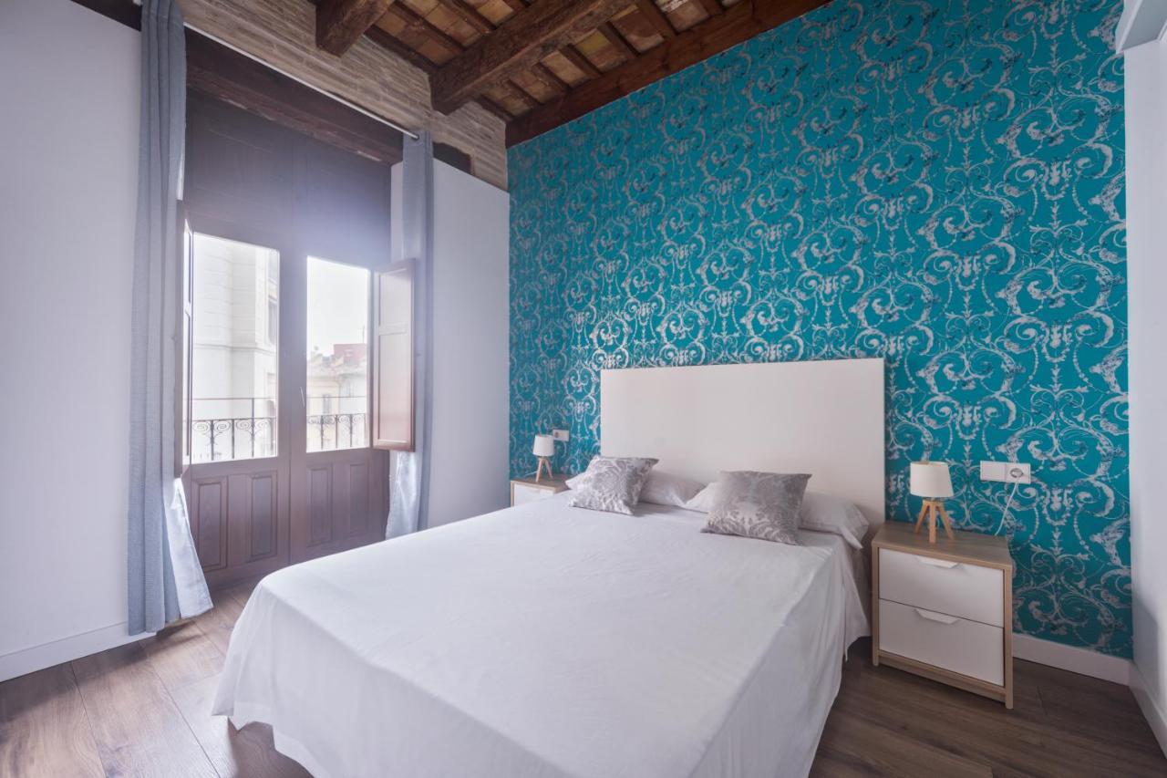 San Miguel, Luxury Apartments. Валенсия Экстерьер фото