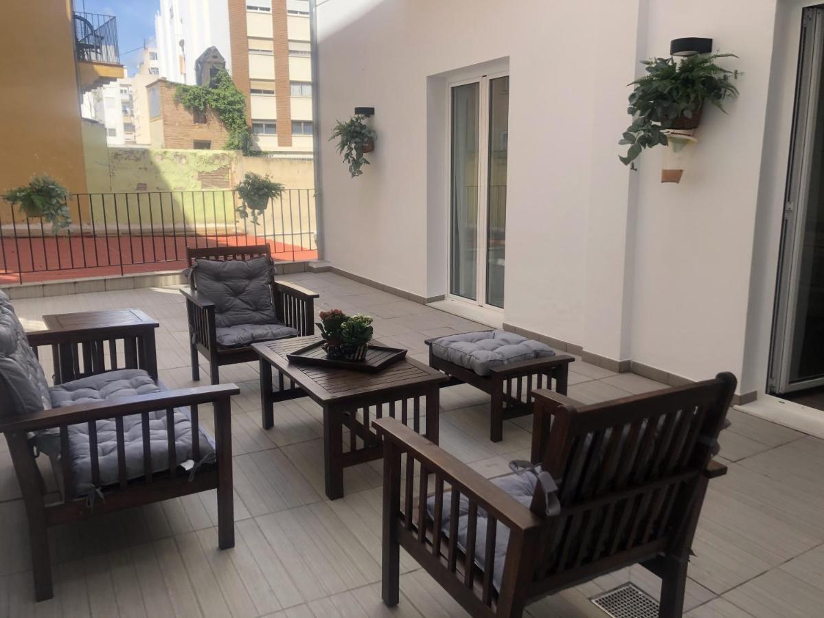 San Miguel, Luxury Apartments. Валенсия Экстерьер фото