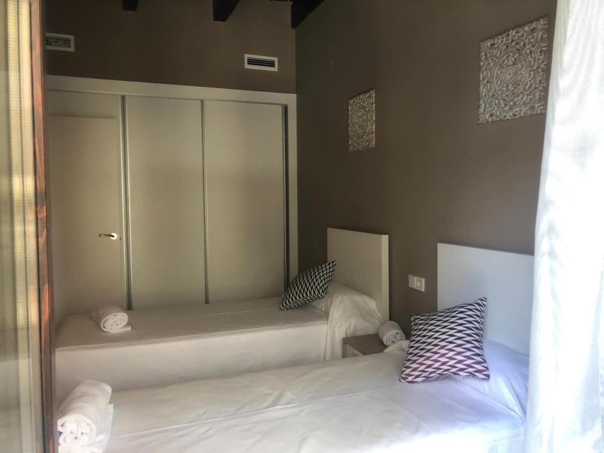 San Miguel, Luxury Apartments. Валенсия Экстерьер фото